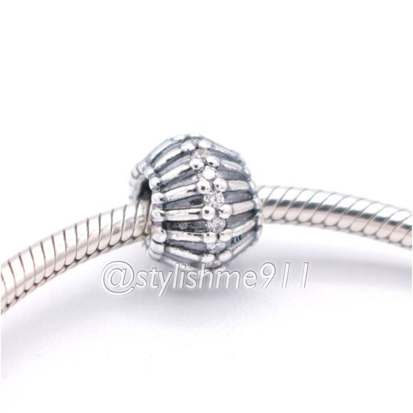 Authentic PANDORA Show Stopper Bead with White Zirconia - 790545CZ - Picture 4 of 9